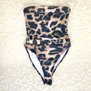 Missguided Swimsuit Womens size 4 Cheetah Leopard Animal Print Strapless Belted
